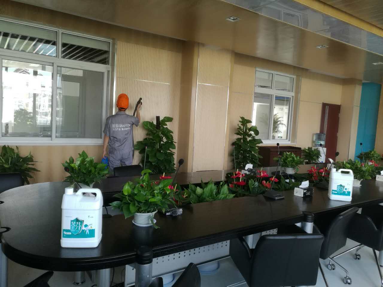 南湖小學墻面全方位施工 南湖小學墻面全方位施工