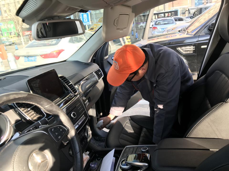 車內腳墊重點噴涂治理 車內腳墊重點噴涂治理