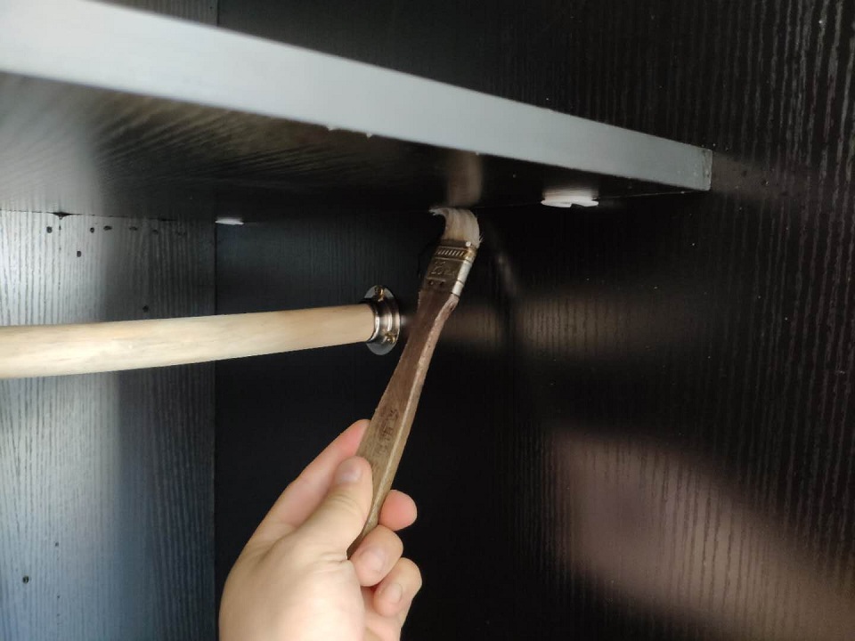 柜子接縫處刷子精細化治理 柜子接縫處刷子精細化治理