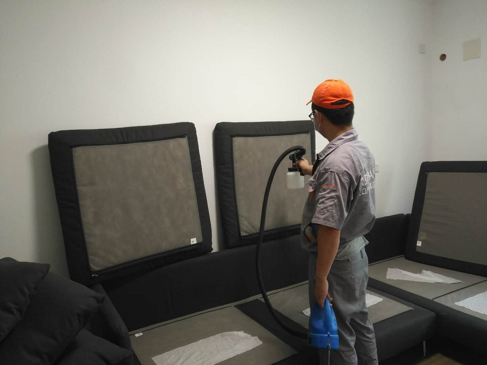 客廳沙發布藝全方位噴涂施工 客廳沙發布藝全方位噴涂施工