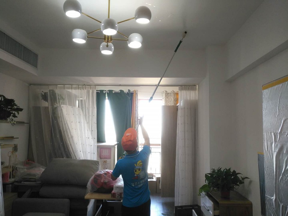 客廳頂面滾筒全方位施工 客廳頂面滾筒全方位施工