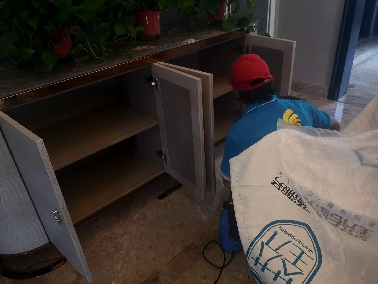 室內柜子除甲醛施工 室內柜子除甲醛施工