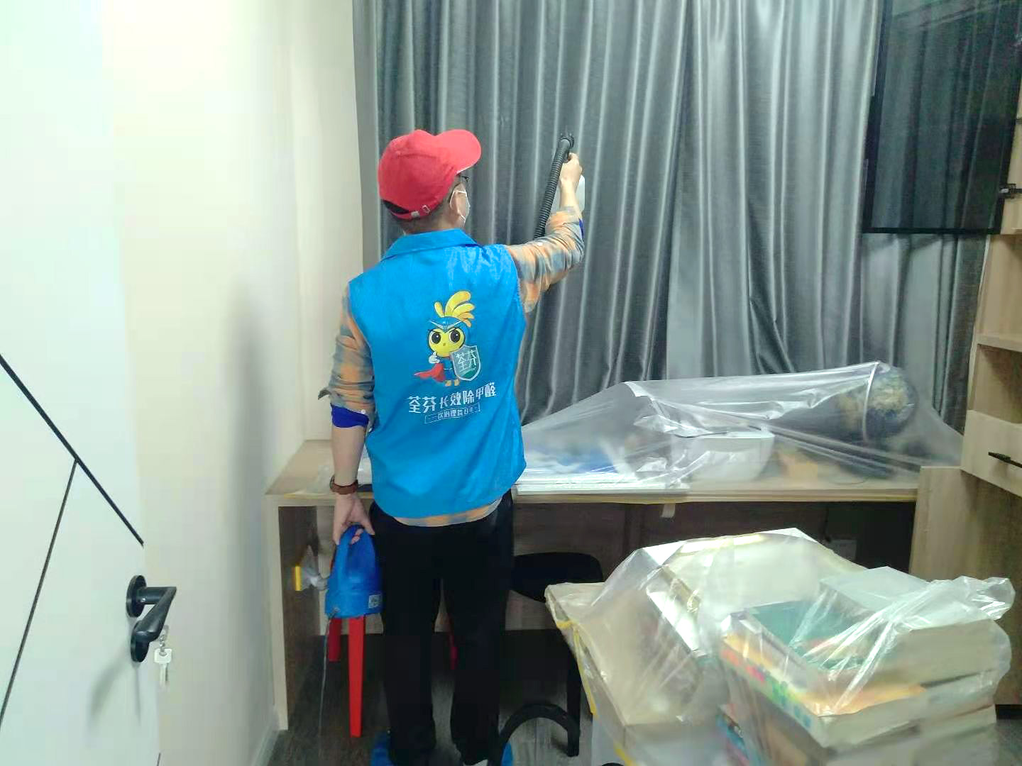 臥室窗簾布藝全方位噴涂治理 臥室窗簾布藝全方位噴涂治理