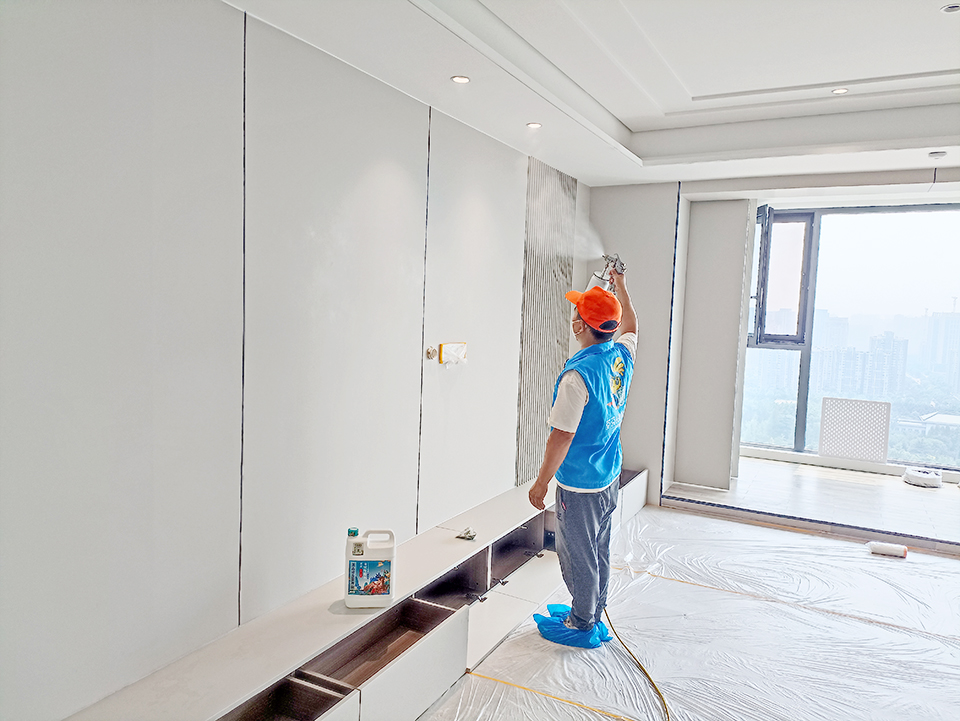 客廳墻面噴槍施工治理甲醛 客廳墻面噴槍施工治理甲醛